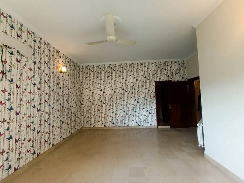 1 Kanal Upper Portion In Islamabad Is Available For rent solar instal Electrict Free 11