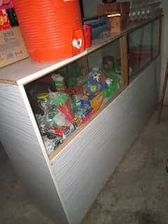 4Rack and 1 counter for sale 03048917617