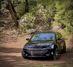 Hyundai Elantra GLS