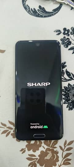 Sharp Aquos R2 non pta