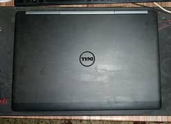 Dell Precision 7520 – i7, 8GB DDR4, 256GB NVMe – Workstation & Gaming
