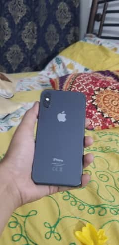 Iphone Xs non pta available all ok Play heavy games