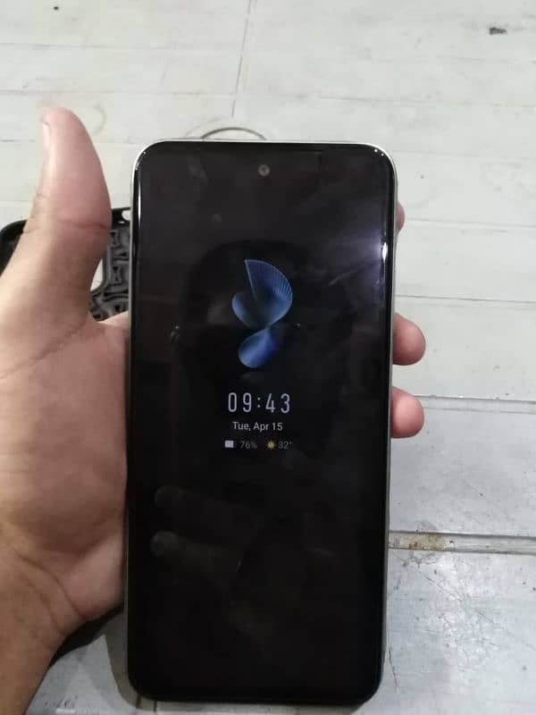 Infinix hot 50i 6+6gb 128gb 1