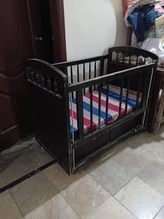 baby cot