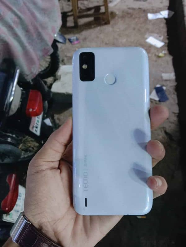 Tecno spark 6 go 2 gb 32 gb with box sealad set all condition 10 by 10 0