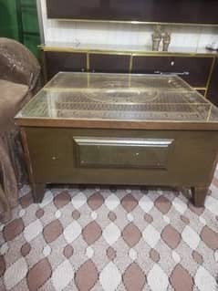 good condition I have new table that's why