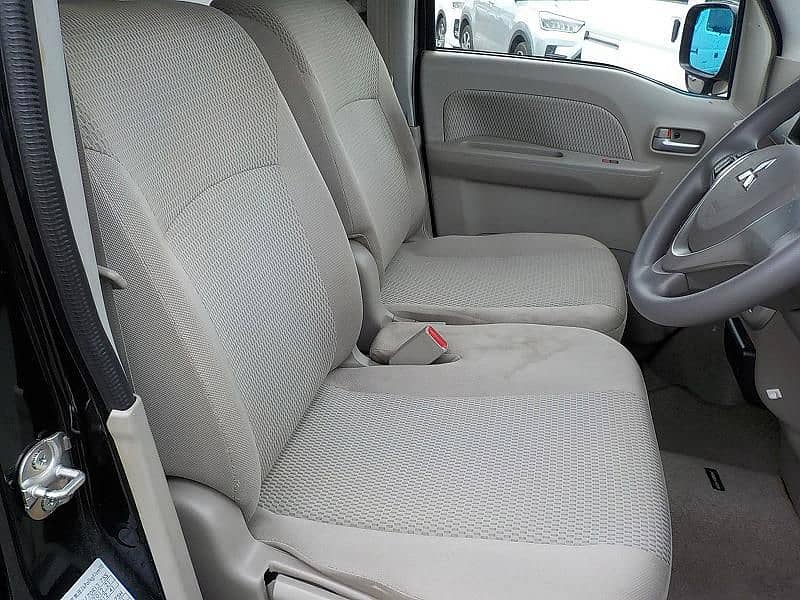 Suzuki Every Wagon 2025 9