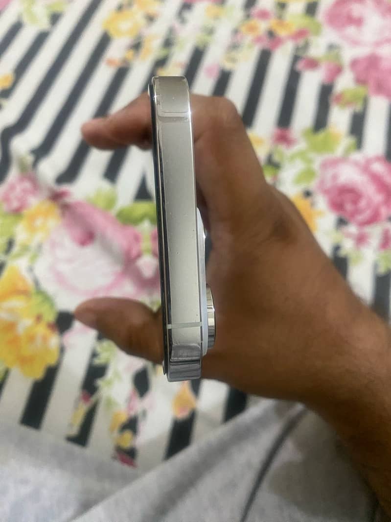 i phone 14 pro pta approved 3