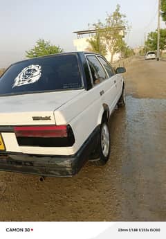 Nissan Sunny 1988