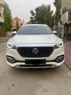 MG HS 2022