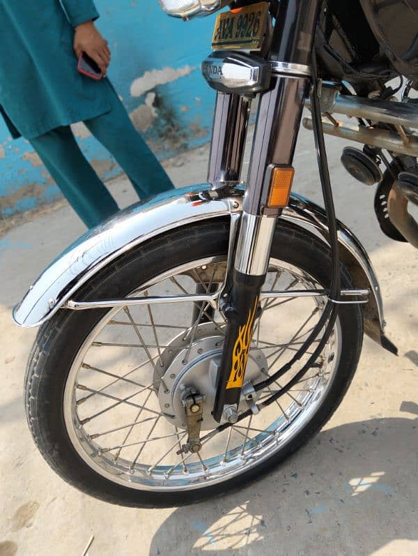 Honda 125 6