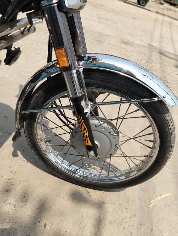 Honda 125 9