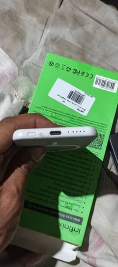 10/10 condition all ok 15 din use keya hy all ok hy