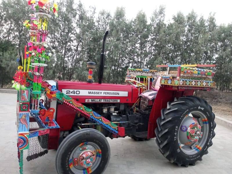 Massey Ferguson Tractor 240 2007 (tractor for sale) 0