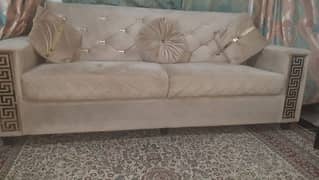 5 seater sofa with table