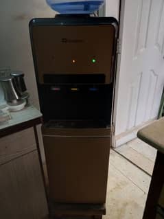 Dawlance water dispenser