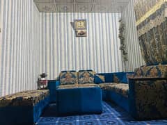 UNIQUE DESIGN SOFA SET