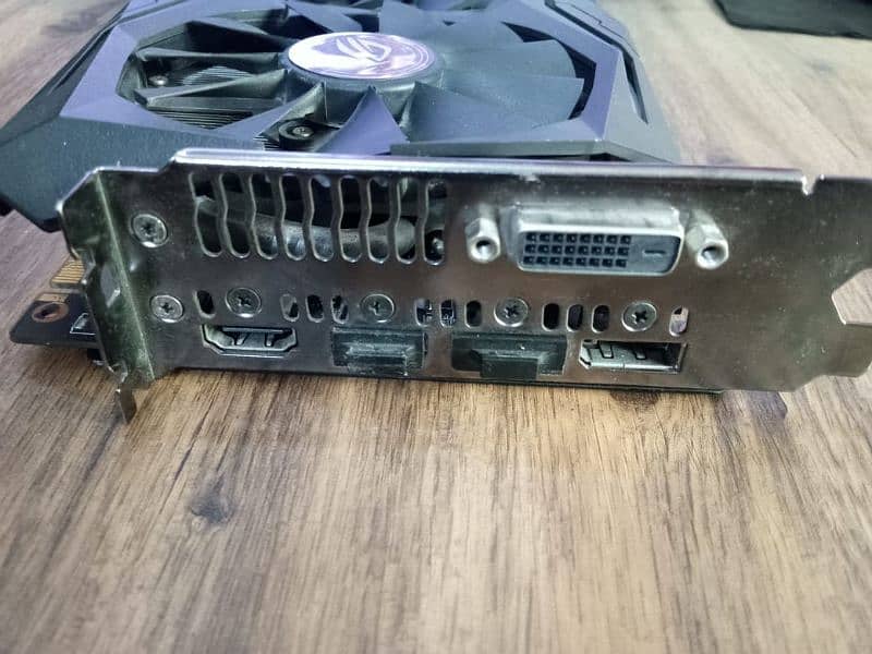 Asus ROG STRIX GTX 1070 8GB GAMING Video Graphics Card 6