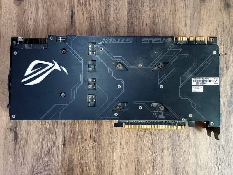 Asus ROG STRIX GTX 1070 8GB GAMING Video Graphics Card 7
