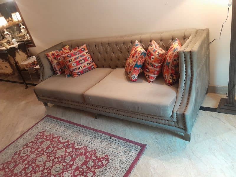 4 seater sofa 2