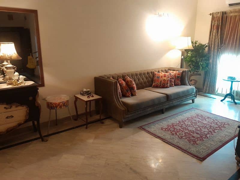 4 seater sofa 5