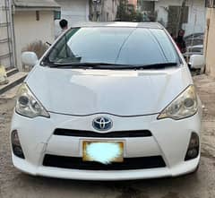 Toyota Aqua 2012