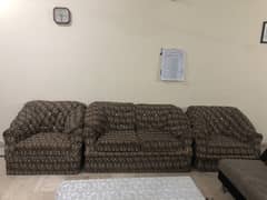 7 seater sofay 10/8 condition