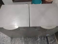 Dwlance deep freezer