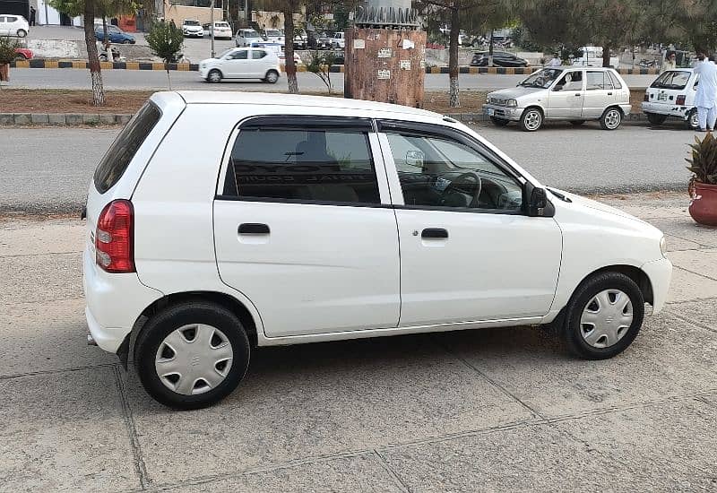 Suzuki Alto 2011 13