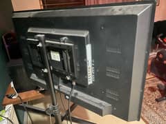 Damaged 40 Inch Samsung Malaysian TV LCD