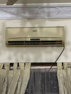 ORIENT AC IN GOOD CONDITION