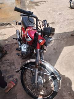 HONDA 125  model 2015 karachi registration