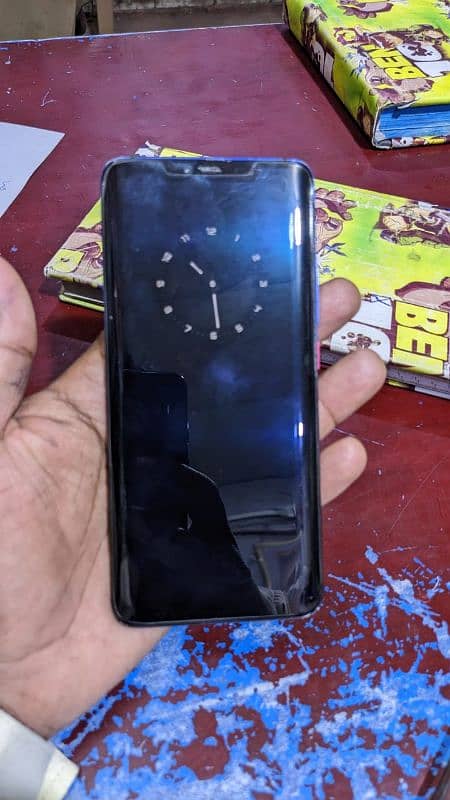 Mate 20 Pro edge . exchng possible 5