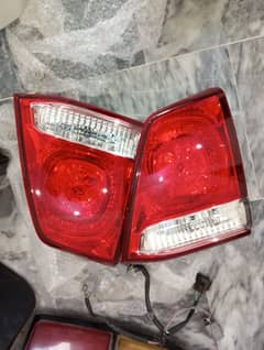 Land cruiser V8 2012 model ki genuine backlights