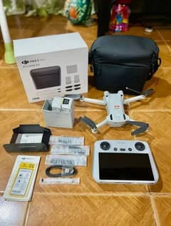 DJI mini 3 pro with full box my wattsapp 03474182854