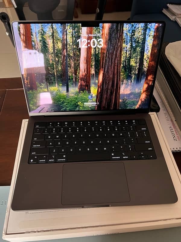 latest MacBook Pro M4 model Jan 2025 4