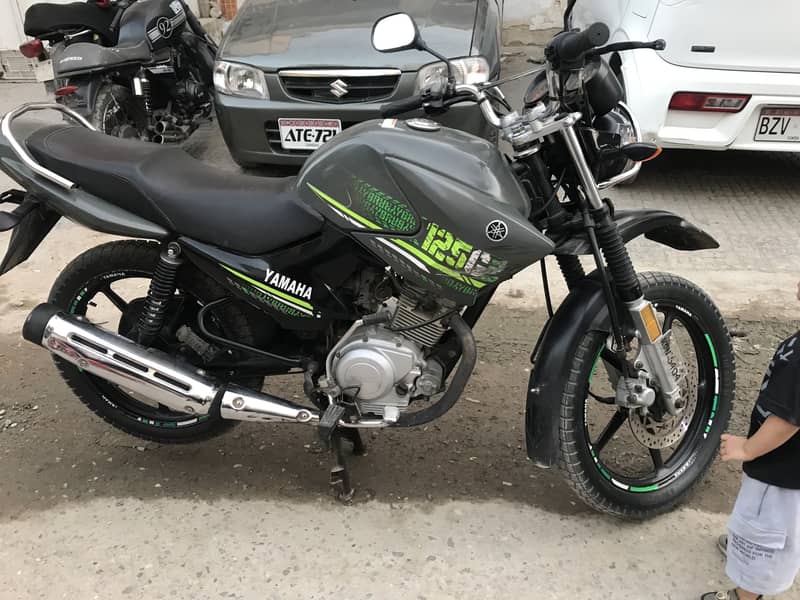 Yamaha ybr G 4