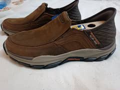 Skechers