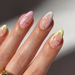 French Armor fake nails
