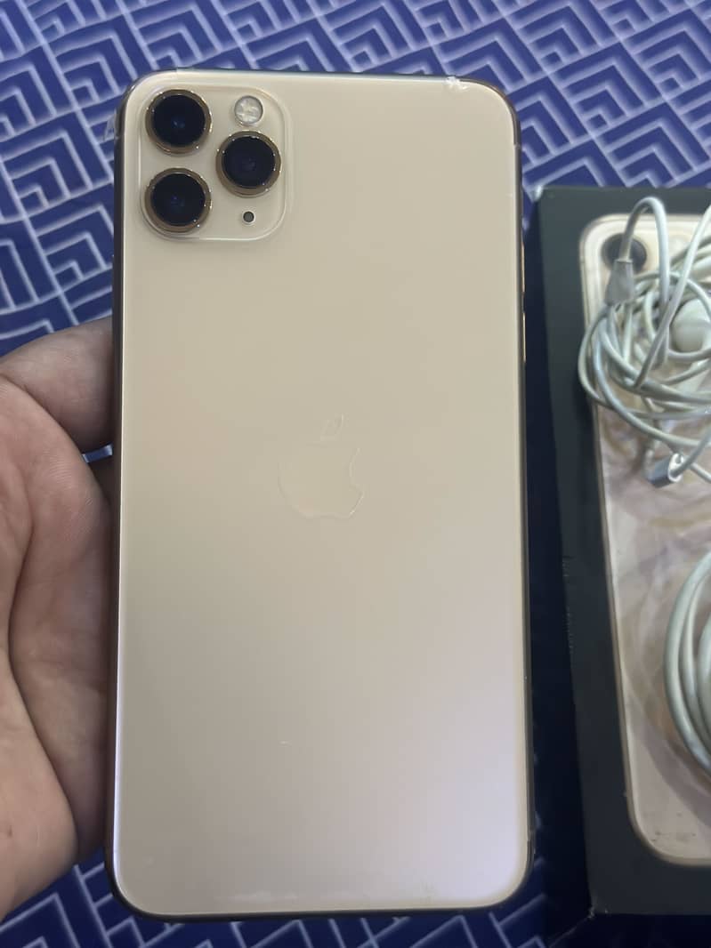 Iphone 11 Pro Max ( Dual Pta Approved ) 2