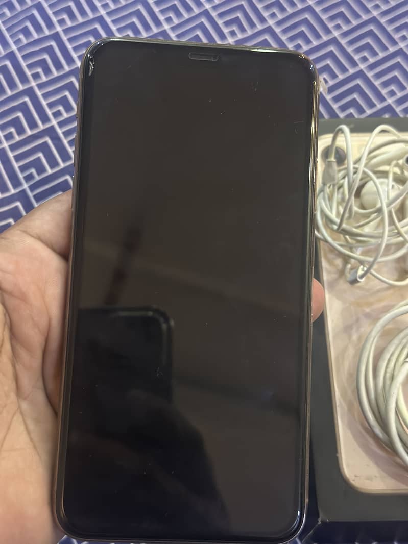 Iphone 11 Pro Max ( Dual Pta Approved ) 4
