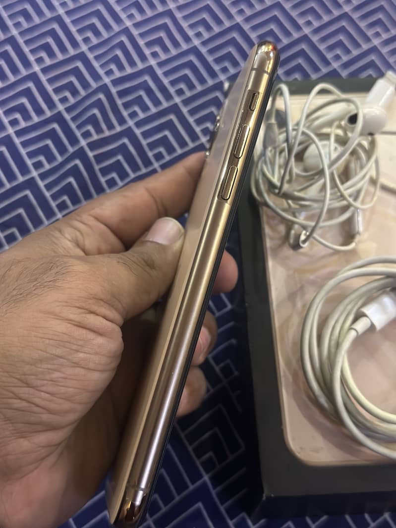 Iphone 11 Pro Max ( Dual Pta Approved ) 6
