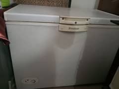 Waves deep freezer