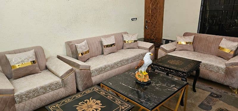 6 seater sofa L shape sofa available in 10/10 condition 3
