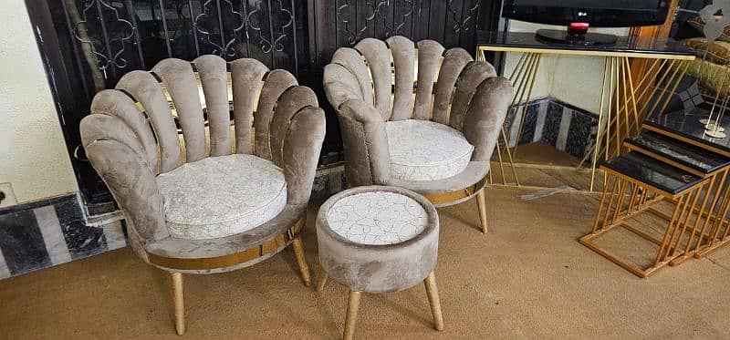 6 seater sofa L shape sofa available in 10/10 condition 5