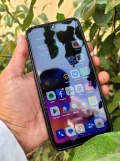 OPPO F11 ORIGINAL. . DUAL SIM PTA OFFICIAL. . 10BY10 ALL OK. .
