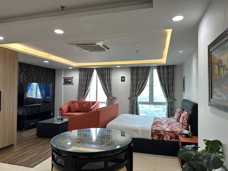 Apartment for Daily Rental Luxury Stay in DHA Lahore 0