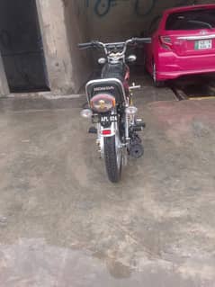 Honda 125 self start 24 model