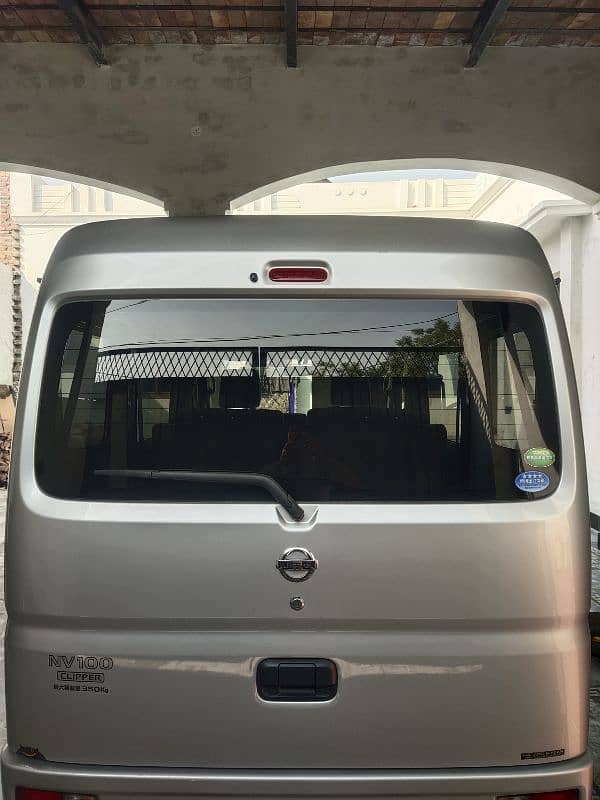 Suzuki Every 2025 5