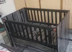Large size baby cot in excellent condition.